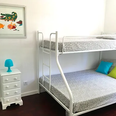 Semesterbostad Casa Encosta Da Lagoa