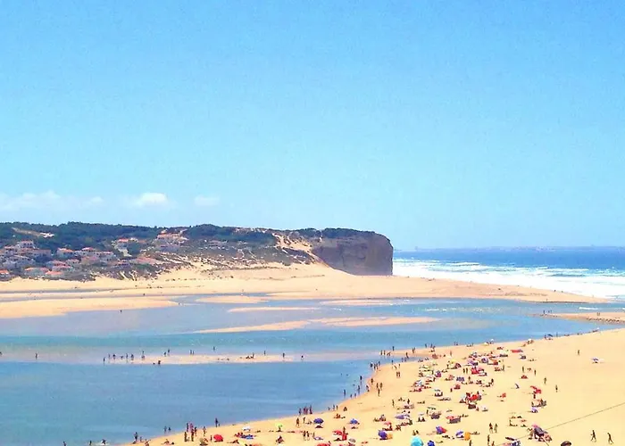 Дом отдыха Casa Encosta Da Lagoa Фош-ду-Арелью